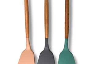 Espátula De Silicona Con Mango De Madera 32cm - Varios Colores
